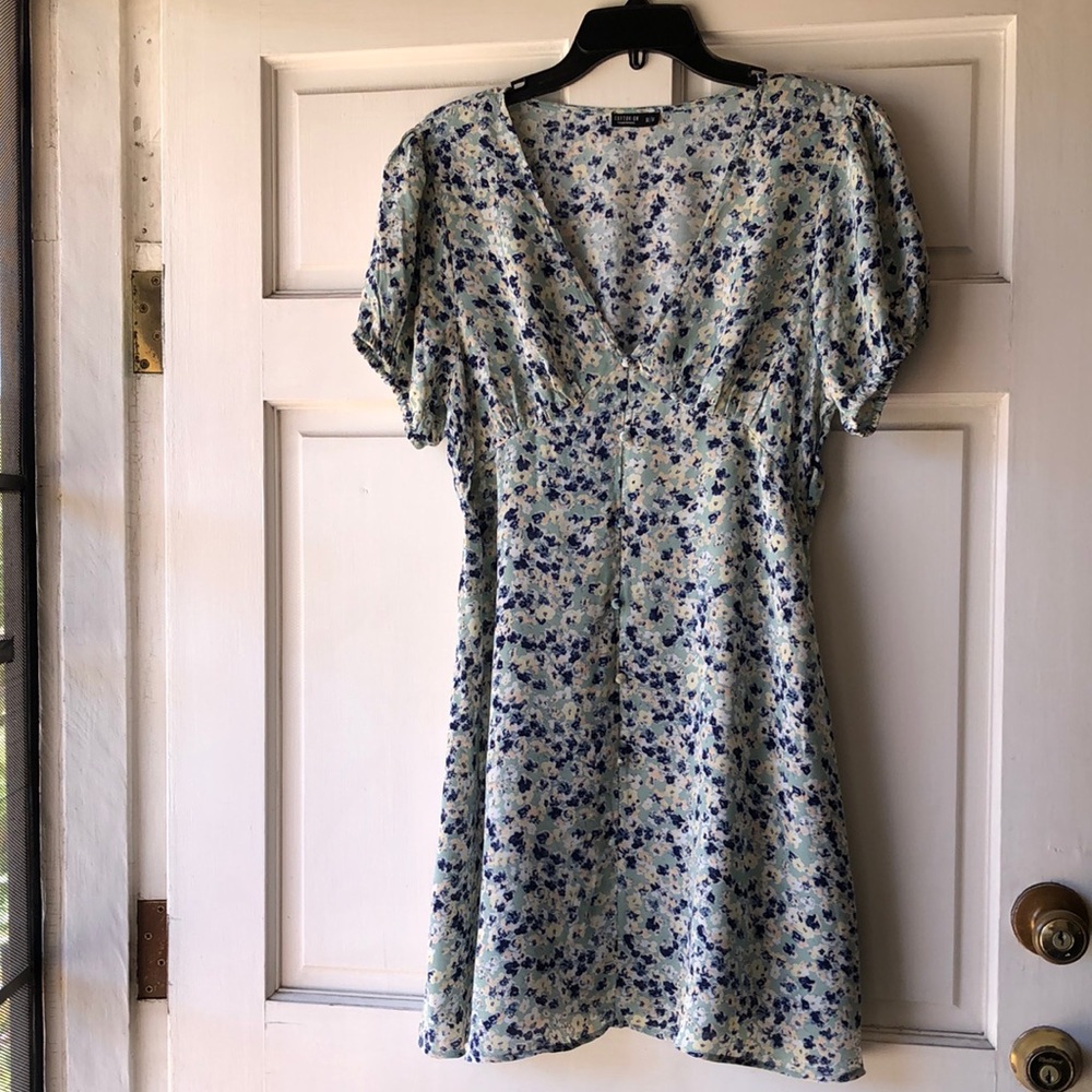 Cotton On Sage Green Floral Dress Size M